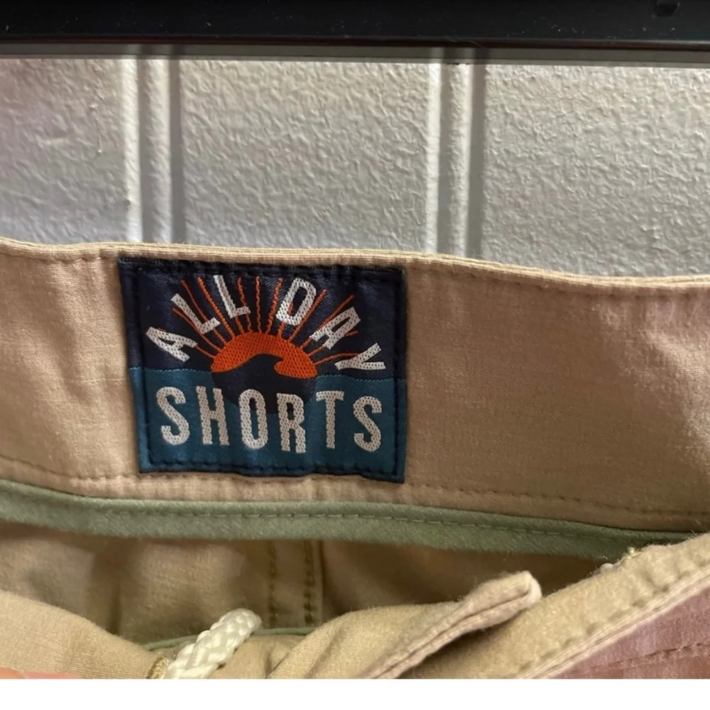 Faherty all day shorts sz 38